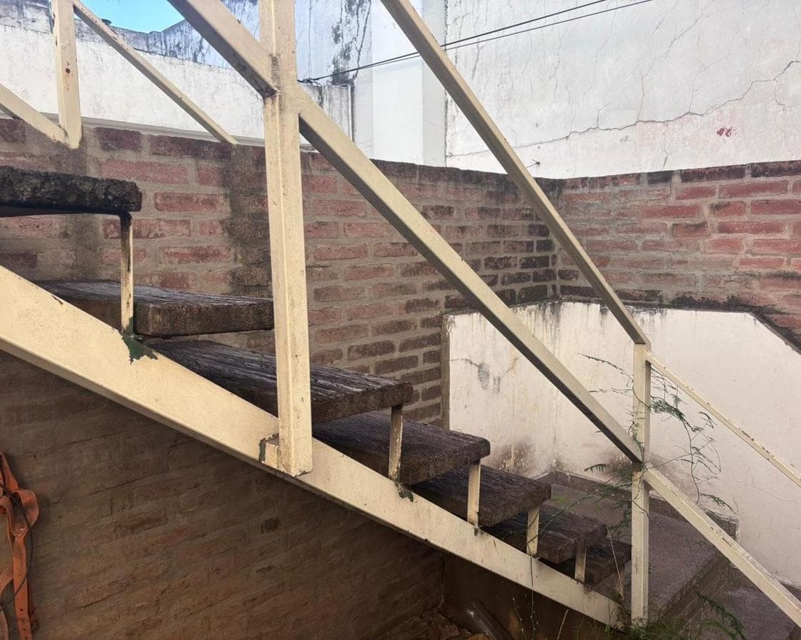 HOUSE IN ALTA CORDOBA WITH SEPARATE APARTMENT - ELIGIBLE FOR A LOAN -