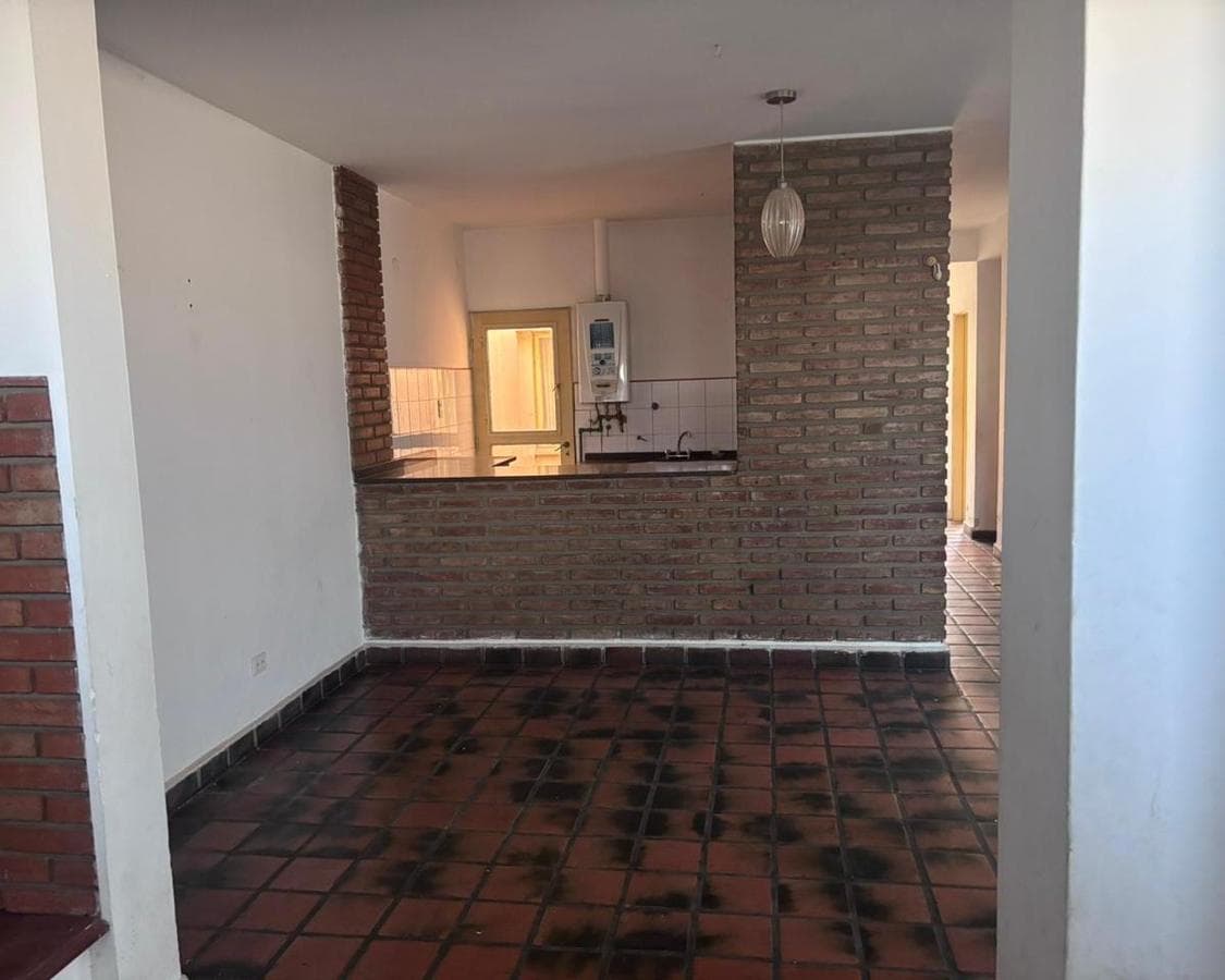 HOUSE IN ALTA CORDOBA WITH SEPARATE APARTMENT - ELIGIBLE FOR A LOAN -
