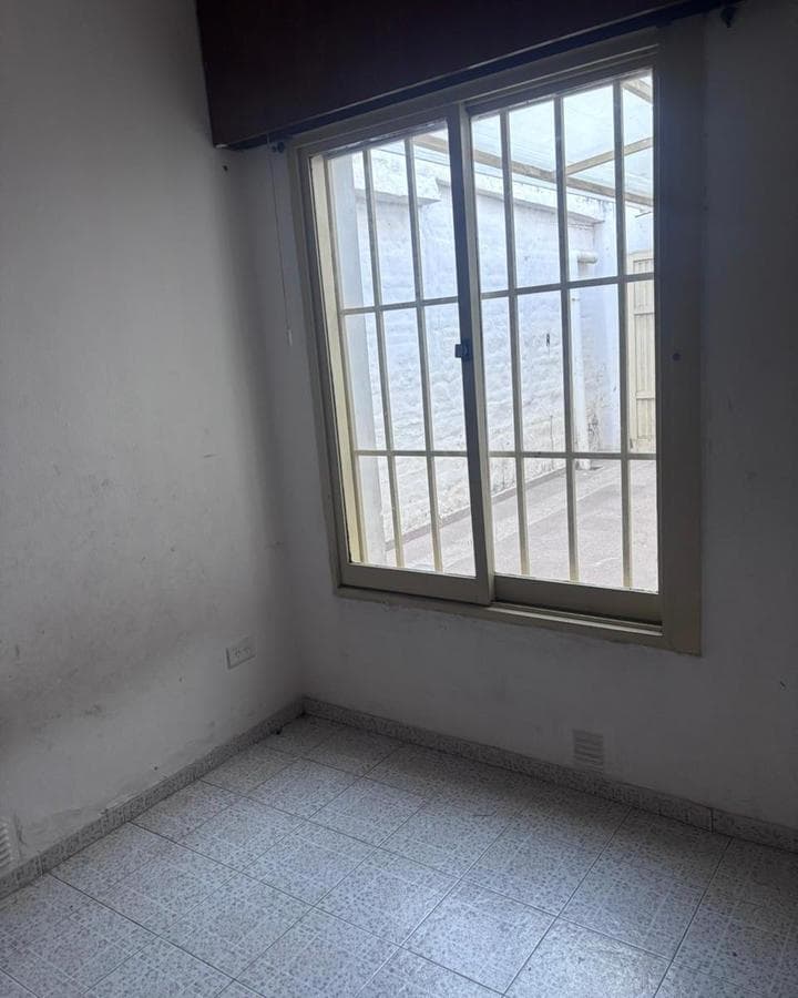 HOUSE IN ALTA CORDOBA WITH SEPARATE APARTMENT - ELIGIBLE FOR A LOAN -