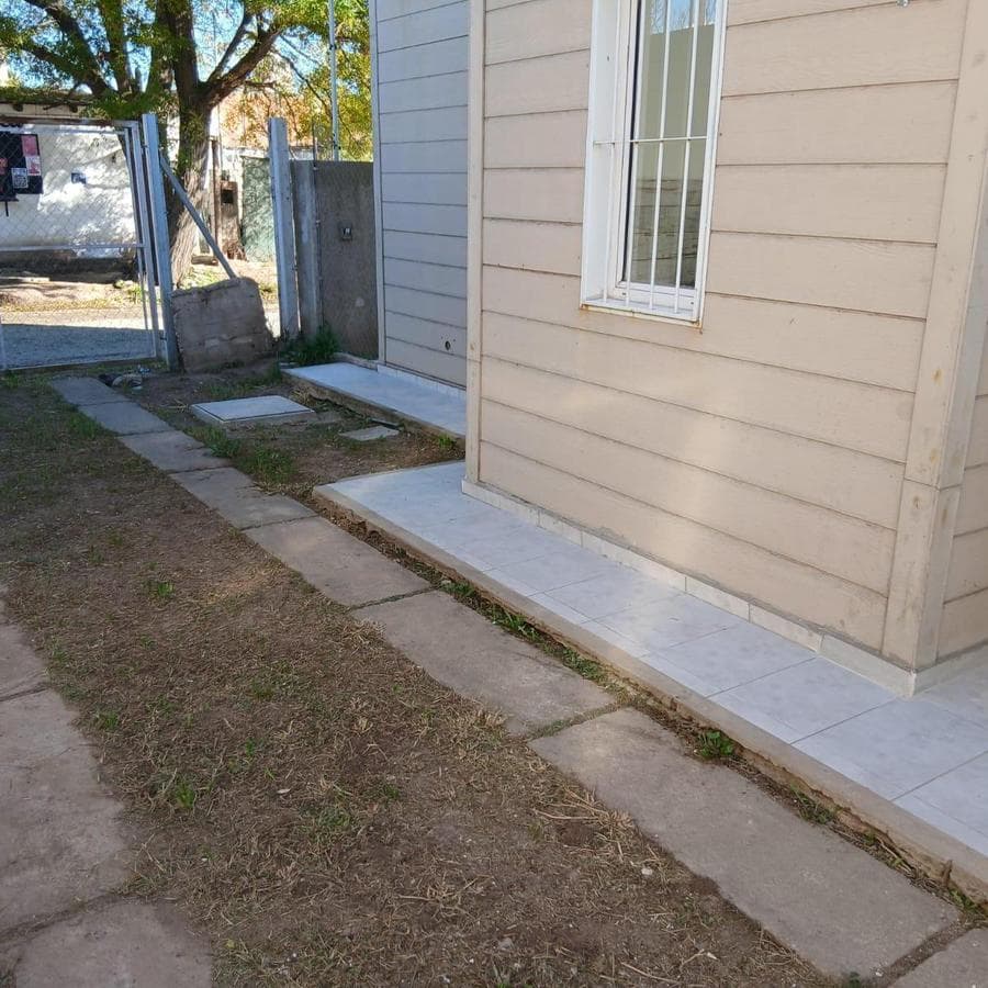 INVESTMENT OPPORTUNITY: 2-Bedroom House for Sale with Rental Income in B 20 de Junio