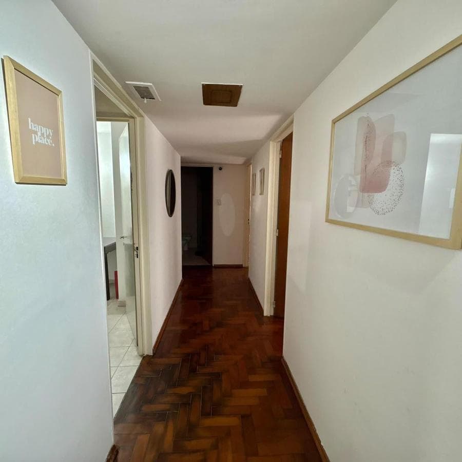 FURNISHED 3-BEDROOM APARTMENT FOR SALE IN THE MONGE BUILDING, AVOLMOS, DOWNTOWN CORDOBA