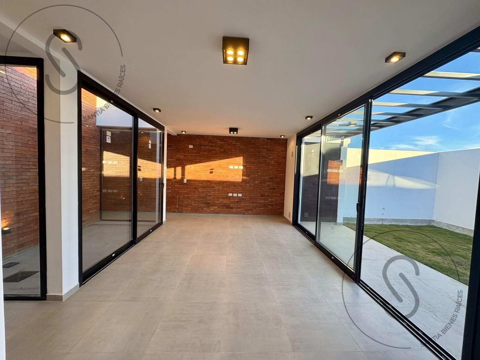 DUPLEX FOR SALE: SINGLE-STORY, 2 BEDROOMS, DAKOTA TOWN, DOCTA, CORDOBA, FINANCING AVAILABLE