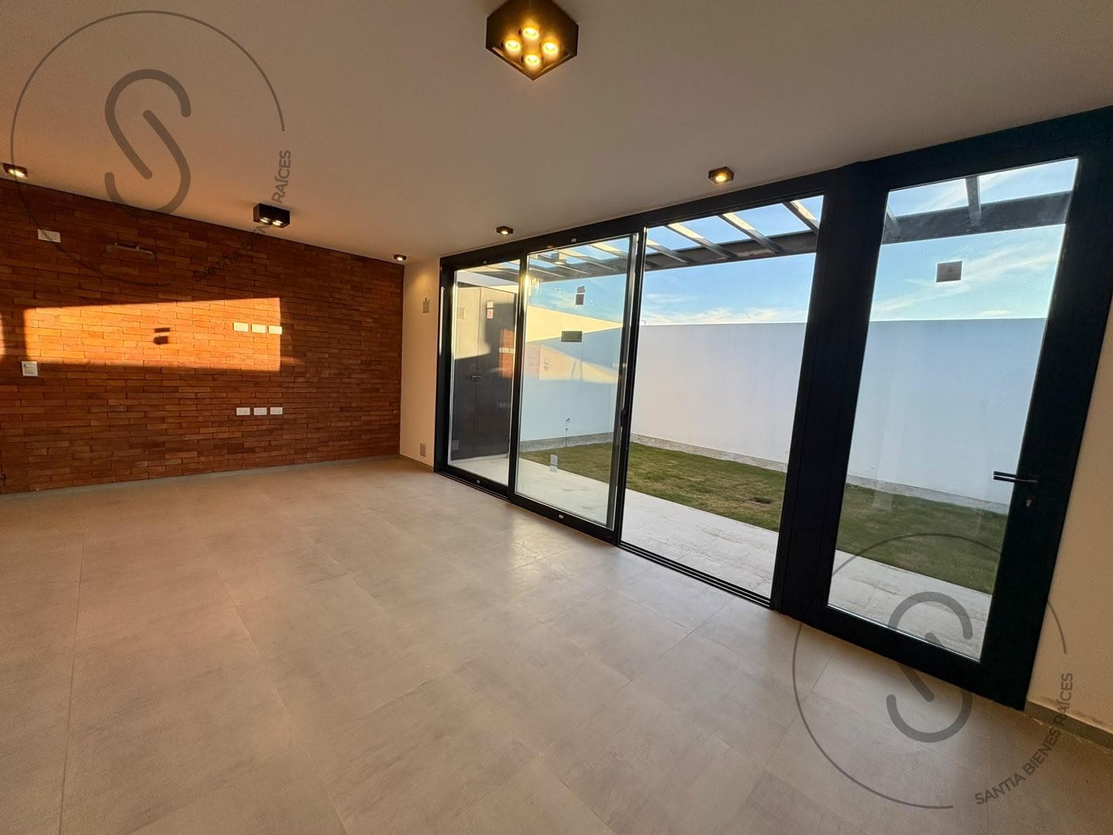 DUPLEX FOR SALE: SINGLE-STORY, 2 BEDROOMS, DAKOTA TOWN, DOCTA, CORDOBA, FINANCING AVAILABLE