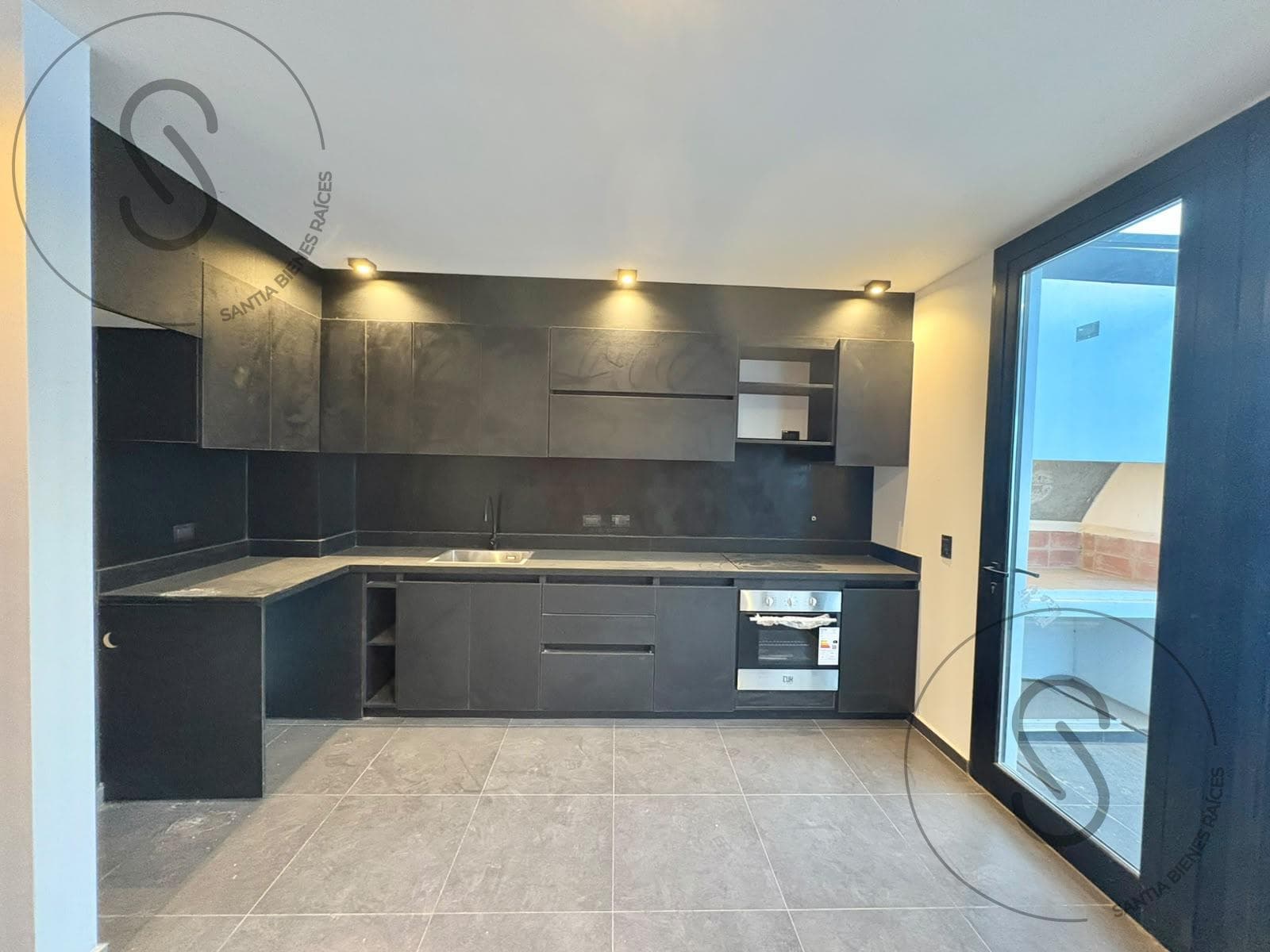 DUPLEX FOR SALE: SINGLE-STORY, 2 BEDROOMS, DAKOTA TOWN, DOCTA, CORDOBA, FINANCING AVAILABLE