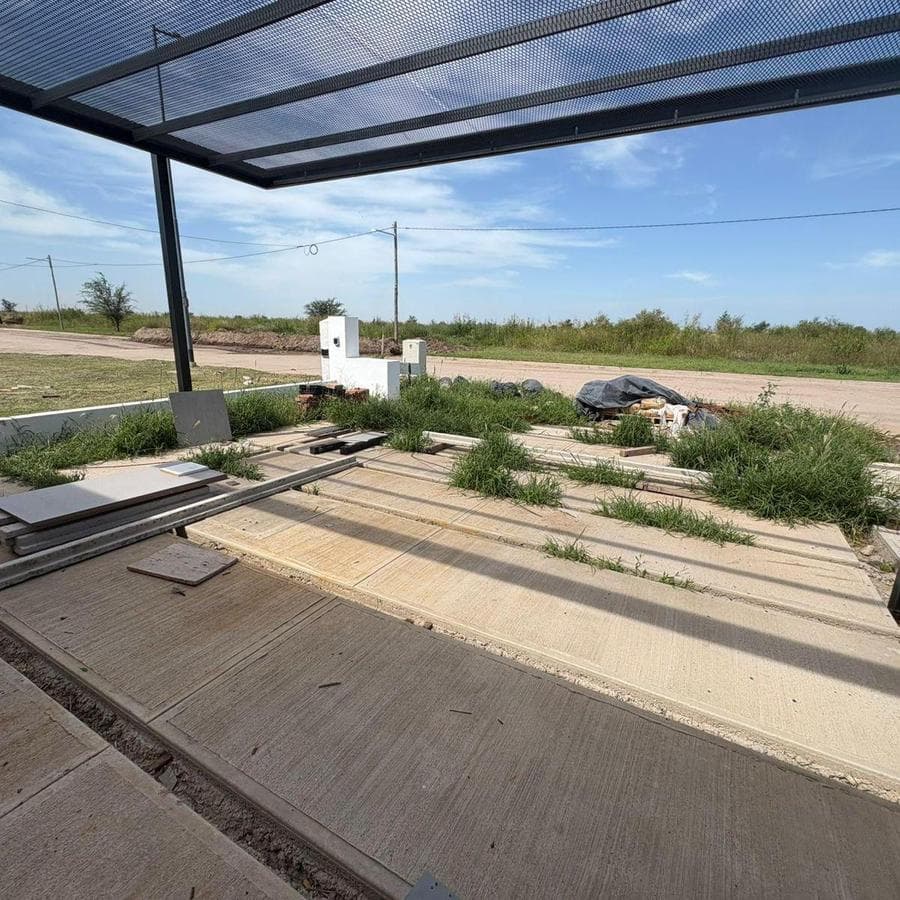 DUPLEX FOR SALE: SINGLE-STORY, 2 BEDROOMS, DAKOTA TOWN, DOCTA, CORDOBA, FINANCING AVAILABLE