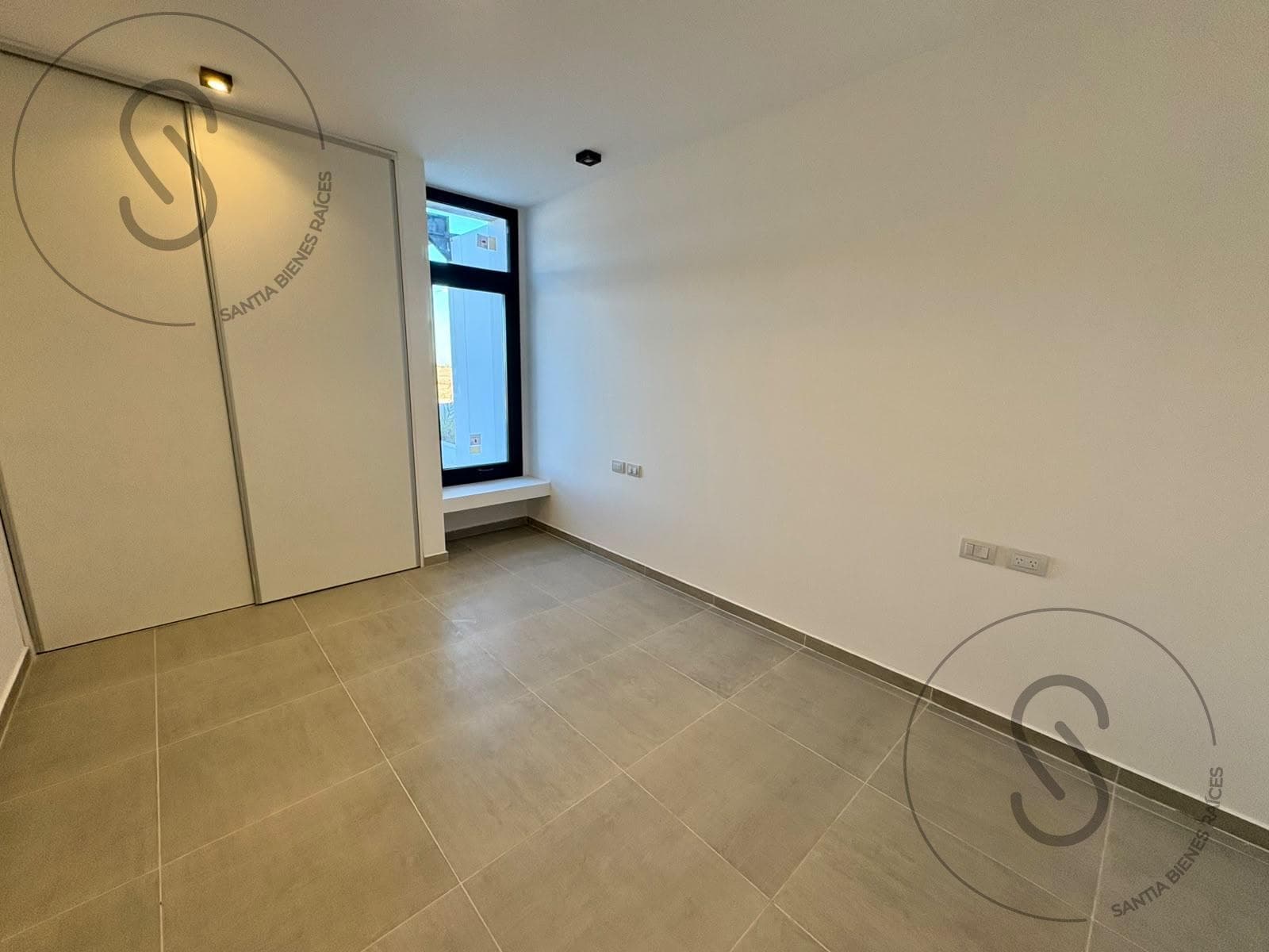 DUPLEX FOR SALE: SINGLE-STORY, 2 BEDROOMS, DAKOTA TOWN, DOCTA, CORDOBA, FINANCING AVAILABLE