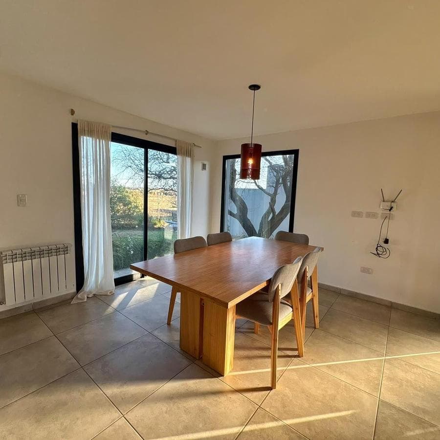 3-BEDROOM HOUSE FOR SALE IN LAS CAÑITAS, A PRIVATE NEIGHBORHOOD IN MÁLAGA