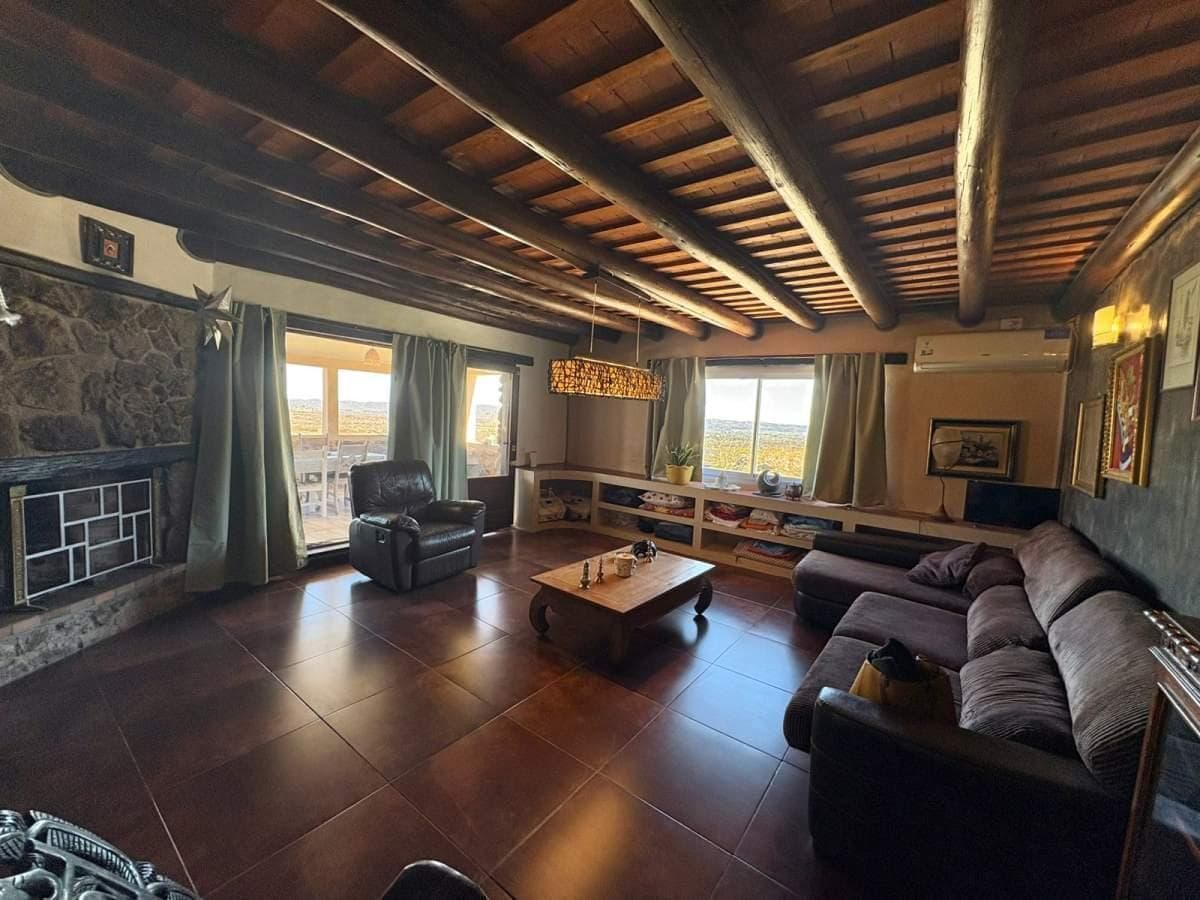 SPECTACULAR PROPERTY FOR SALE - 1 HOUSE AND 3 COTTAGES WITH A SWIMMING POOL - 1.5 HECTARES - NONO - CORDOBA