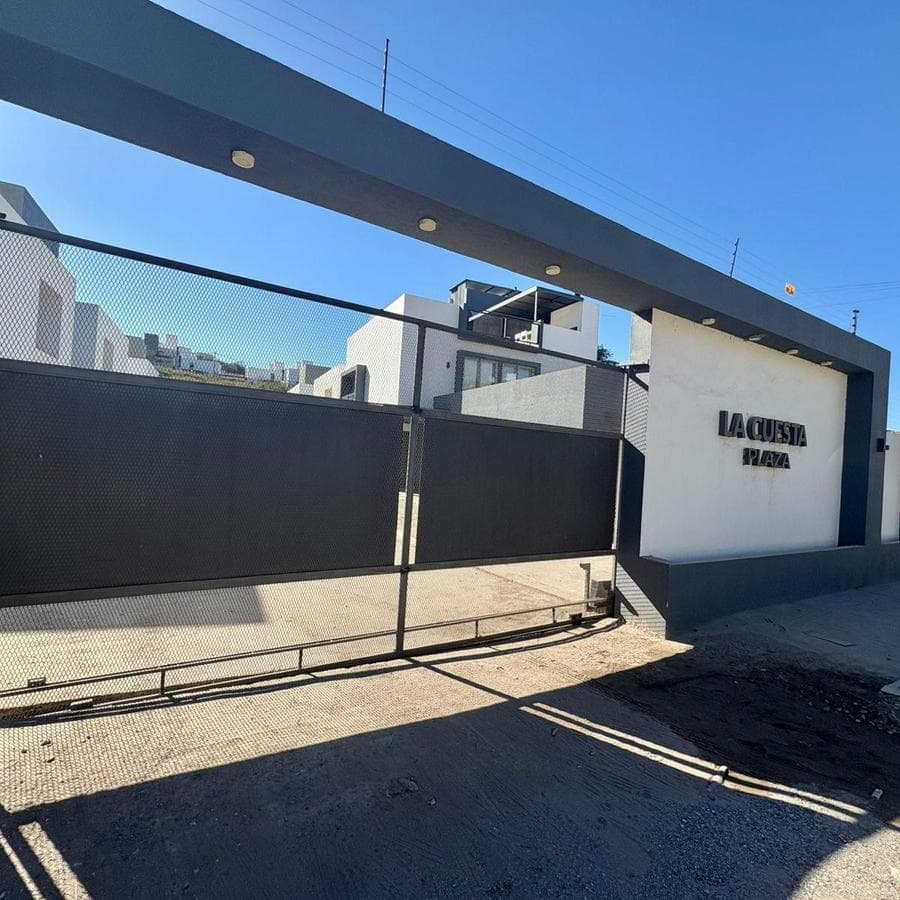 3-BEDROOM DUPLEX FOR SALE IN HOUSING LA CUESTA, PLAZA CUESTA COLORADA, LA CALERA, CORDOBA