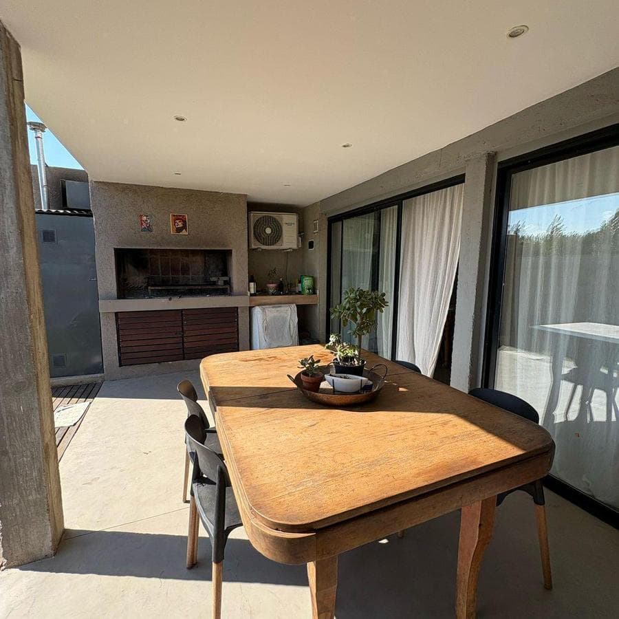 3-BEDROOM DUPLEX FOR SALE IN THE SOUTH DISTRICT OF CORDOBA