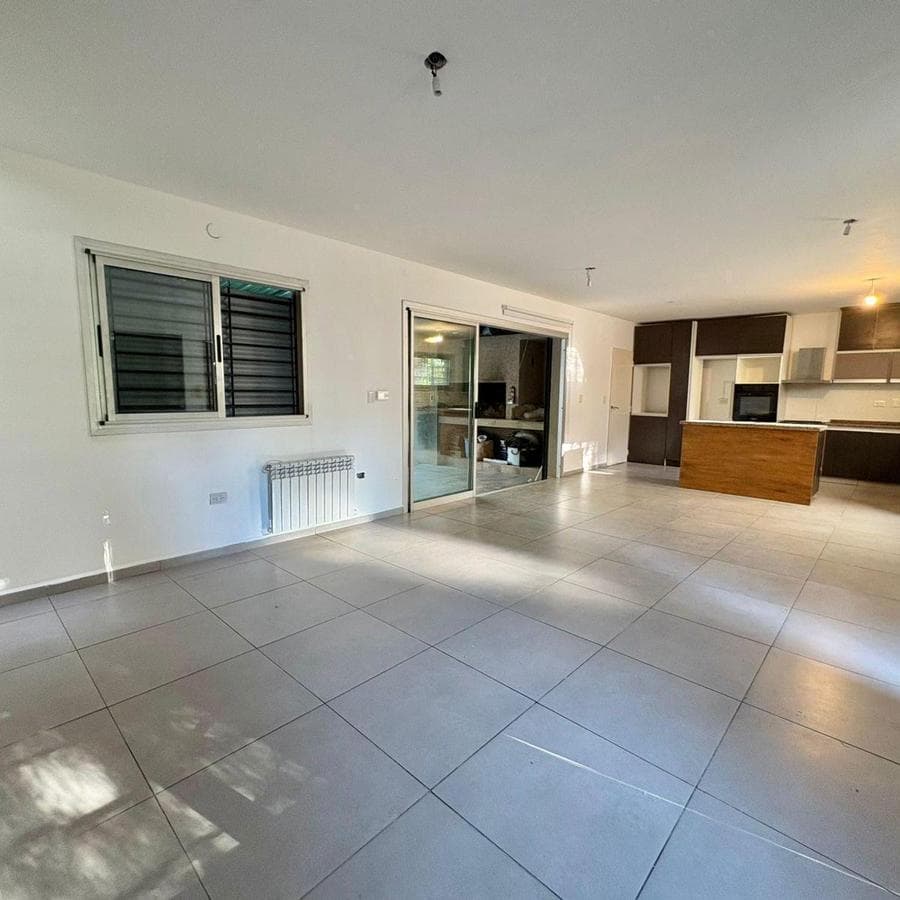 3-BEDROOM DUPLEX FOR SALE IN HOUSING UNQUILLO