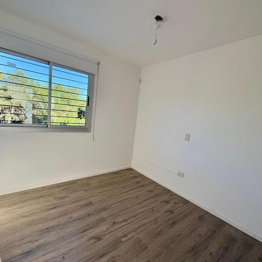 3-BEDROOM DUPLEX FOR SALE IN HOUSING UNQUILLO