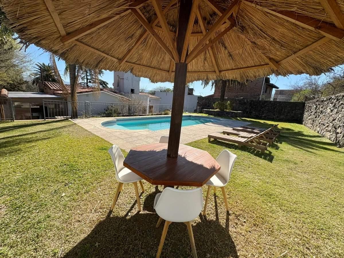 SINGLE-STORY HOUSE FOR SALE IN EL TALAR DE MENDIOLAZA—ELIGIBLE FOR A MORTGAGE