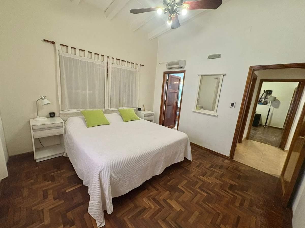 SINGLE-STORY HOUSE FOR SALE IN EL TALAR DE MENDIOLAZA—ELIGIBLE FOR A MORTGAGE