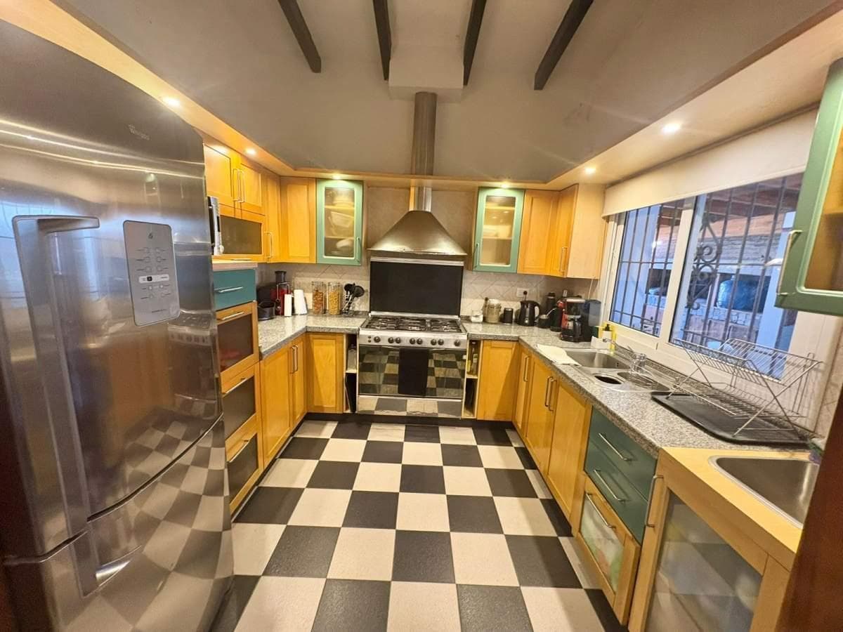 SINGLE-STORY HOUSE FOR SALE IN EL TALAR DE MENDIOLAZA—ELIGIBLE FOR A MORTGAGE