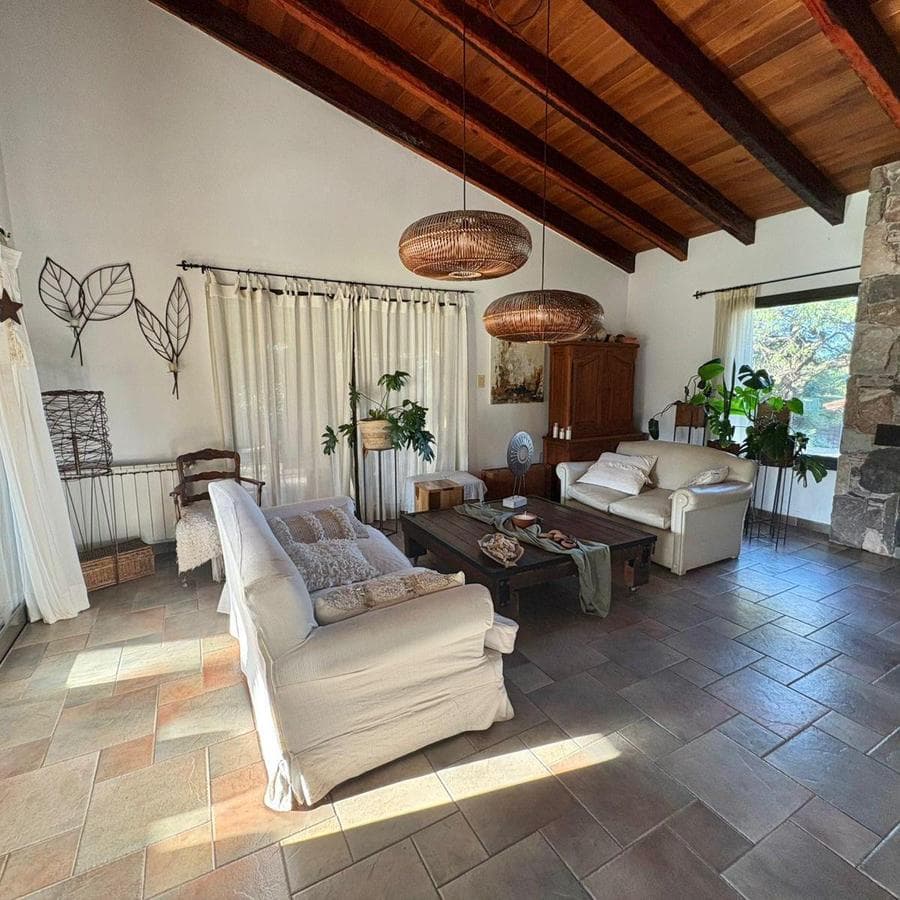 4-BEDROOM HOUSE FOR SALE IN CALICANTO, VILLA WARCALDE, CORDOBA