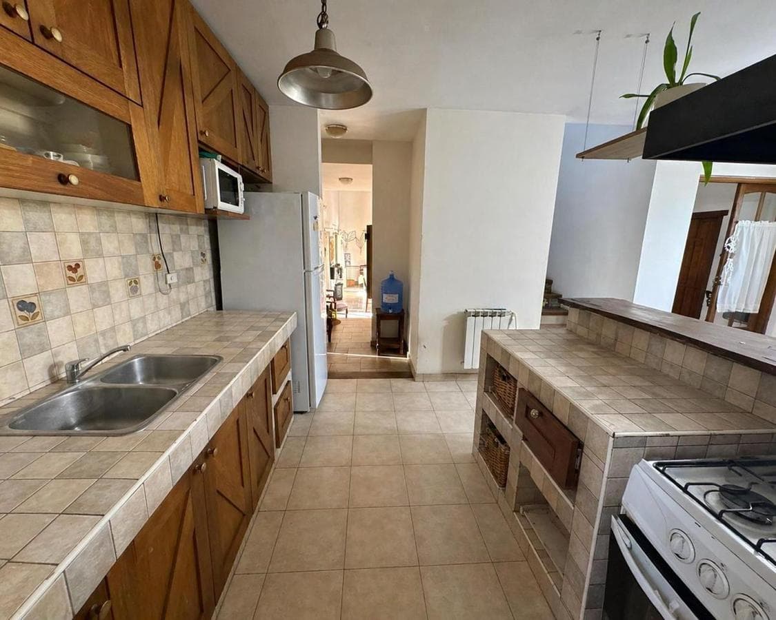 4-BEDROOM HOUSE FOR SALE IN CALICANTO, VILLA WARCALDE, CORDOBA