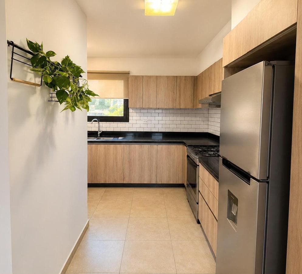 HOUSE FOR SALE: 3 BEDROOMS, TERRAZAS DE LA ESTANZUELA, LA CALERA, CORDOBA—QUALIFIES FOR A MORTGAGE!