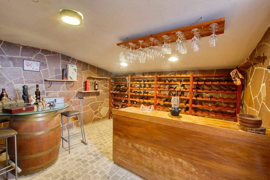 HOUSE FOR SALE: 6-BEDROOM COUNTRY HOME IN EL BOSQUE, VILLA WARCALDE—SINGLE-STORY