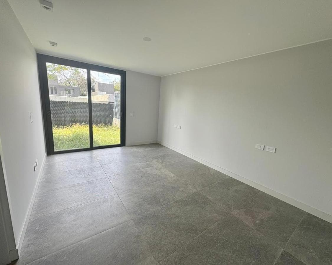 HOUSE FOR SALE: 3 BEDROOMS, SINGLE-STORY, PATAGONIA HOME, VILLA WARCALDE, CORDOBA