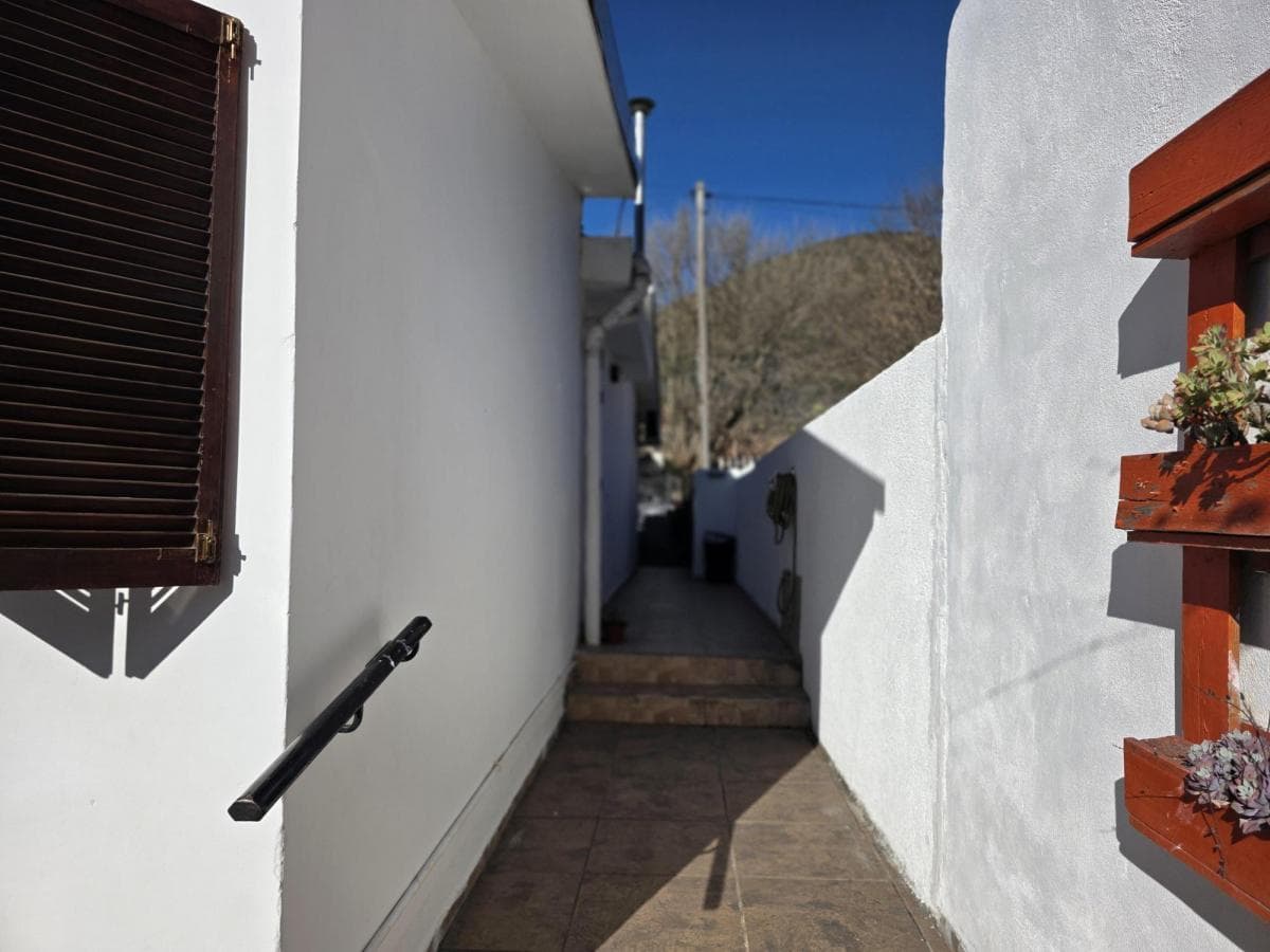 3-BEDROOM HOUSE FOR SALE IN SOL Y RIO