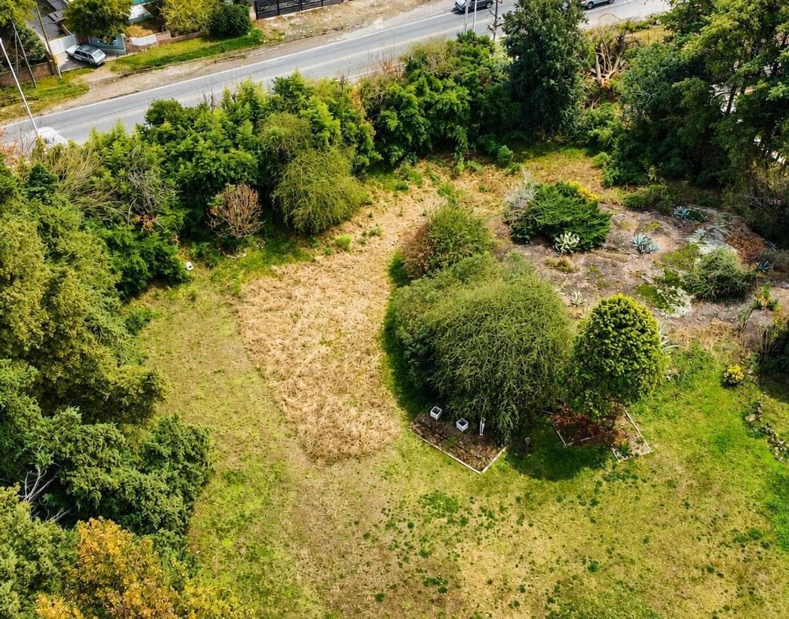 Large Lot for Sale in Villa del Lago, Located on the Highway
