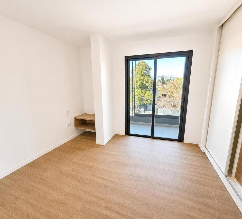 BRAND-NEW PREMIUM 2-BEDROOM APARTMENT FOR SALE