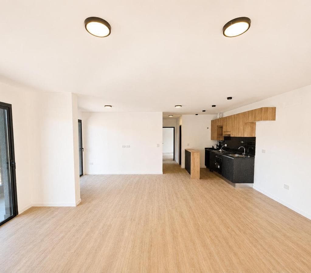 BRAND-NEW PREMIUM 2-BEDROOM APARTMENT FOR SALE