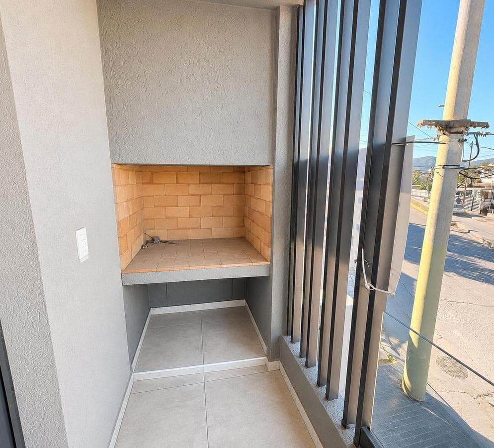 BRAND-NEW PREMIUM 2-BEDROOM APARTMENT FOR SALE