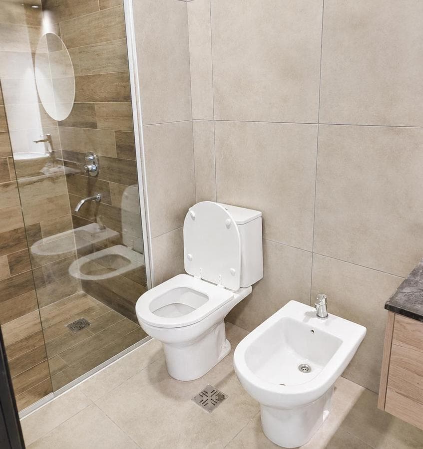 BRAND-NEW PREMIUM 2-BEDROOM APARTMENT FOR SALE