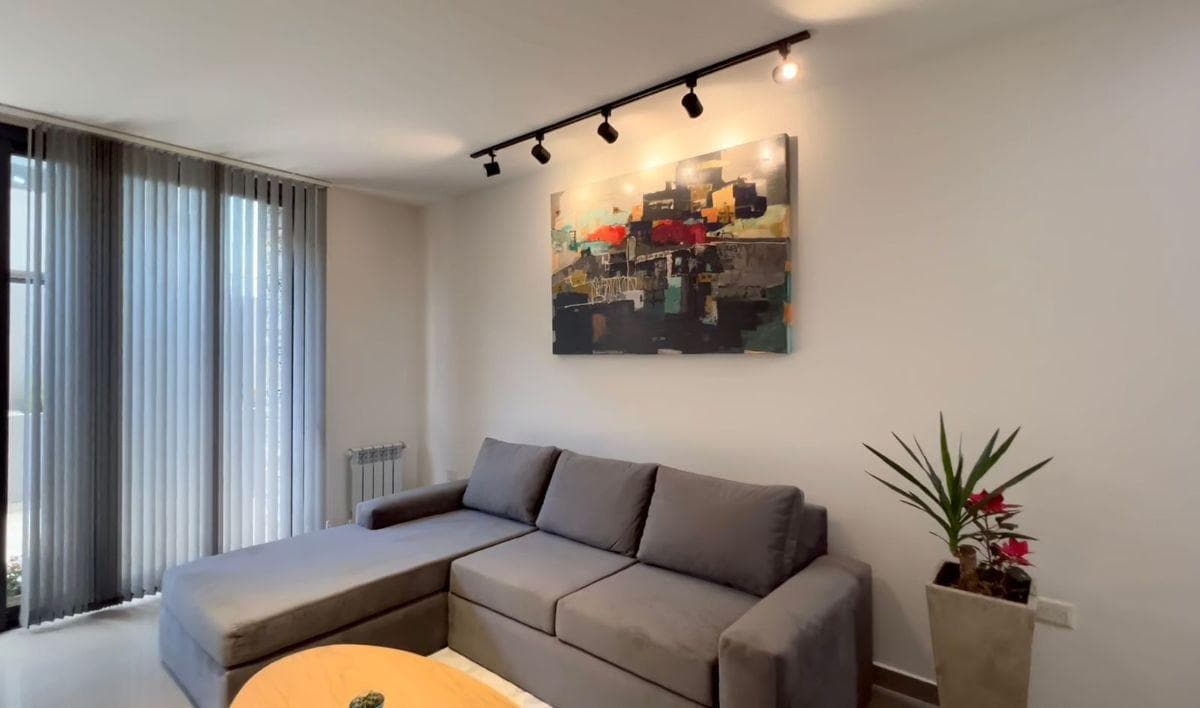 3-BEDROOM DUPLEX FOR SALE IN SAN IGNACIO VILLAGE!!!