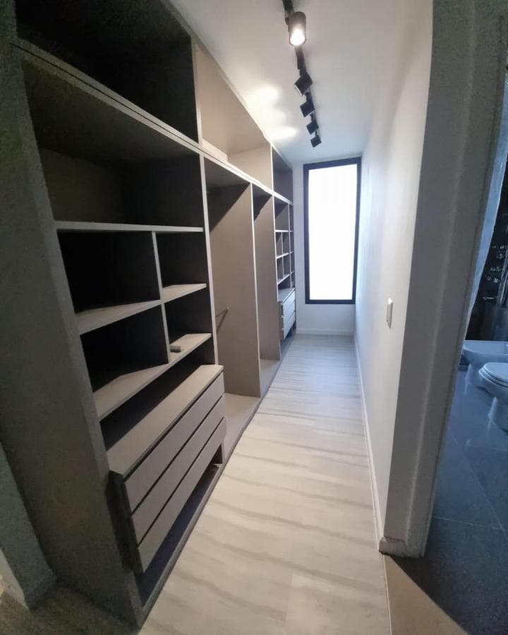 3-BEDROOM DUPLEX FOR SALE IN SAN IGNACIO VILLAGE!!!