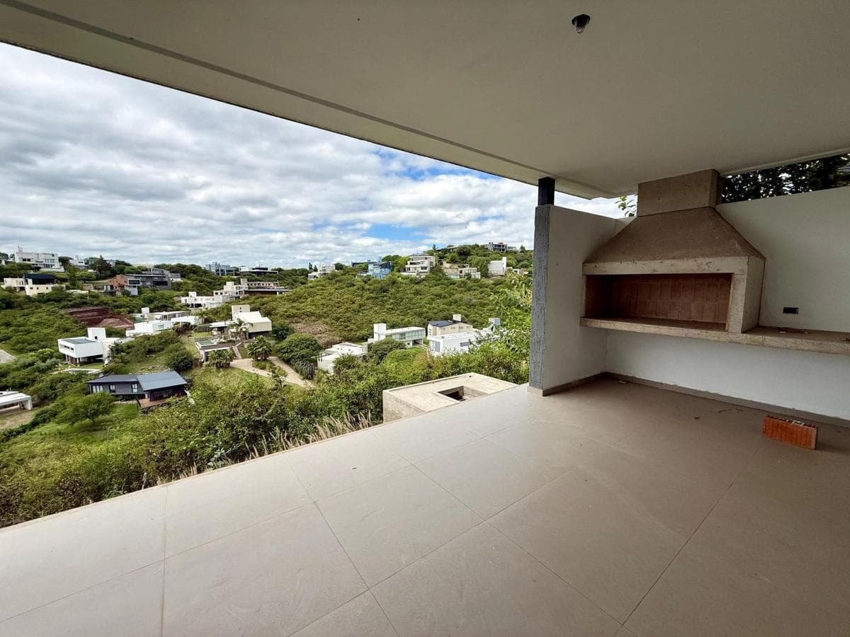 HOUSE FOR SALE: 3 BEDROOMS, SINGLE-STORY, LA CUESTA LA CALERA, CORDOBA
