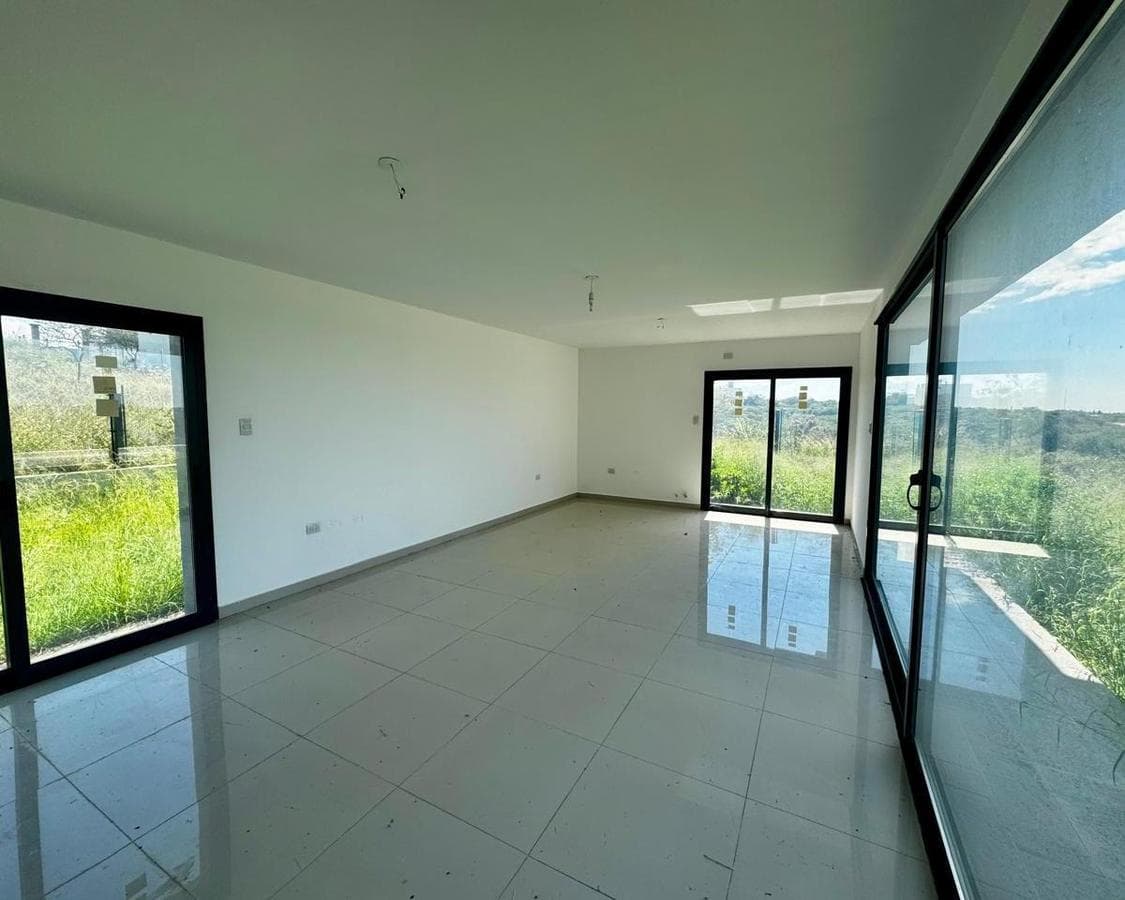 3-BEDROOM DUPLEX FOR SALE IN ALTA GRACIA