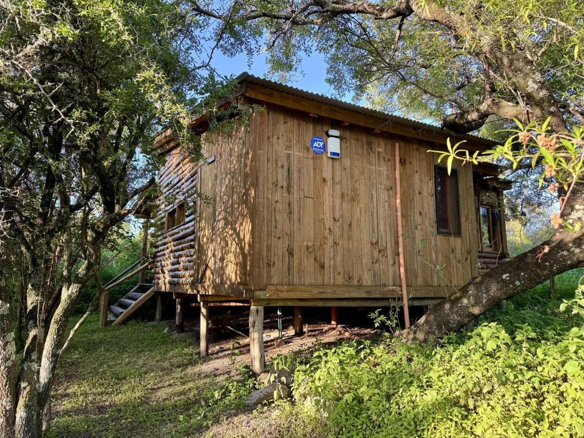 COTTAGE FOR SALE IN VILLA ANIMI