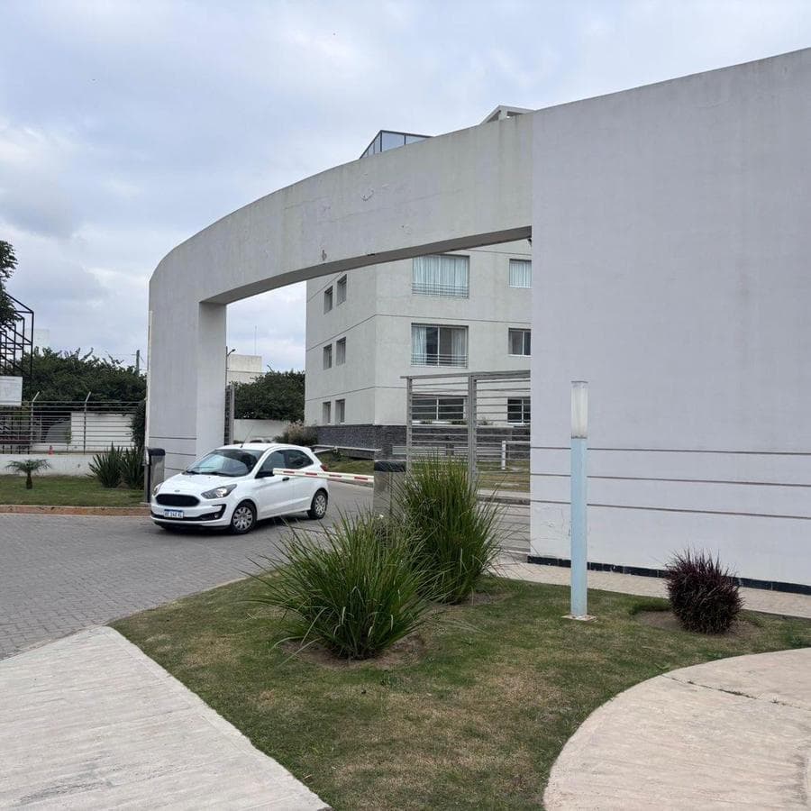APARTMENT FOR SALE IN FONTANAS DEL SUR I