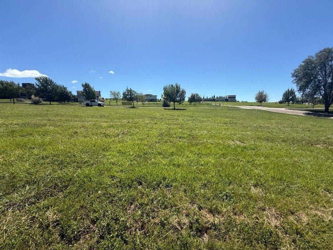 EXCLUSIVE LOT FOR SALE IN THE ALTOS DEL CORRAL COUNTRY CLUB, LOS REARTES, CÓRDOBA