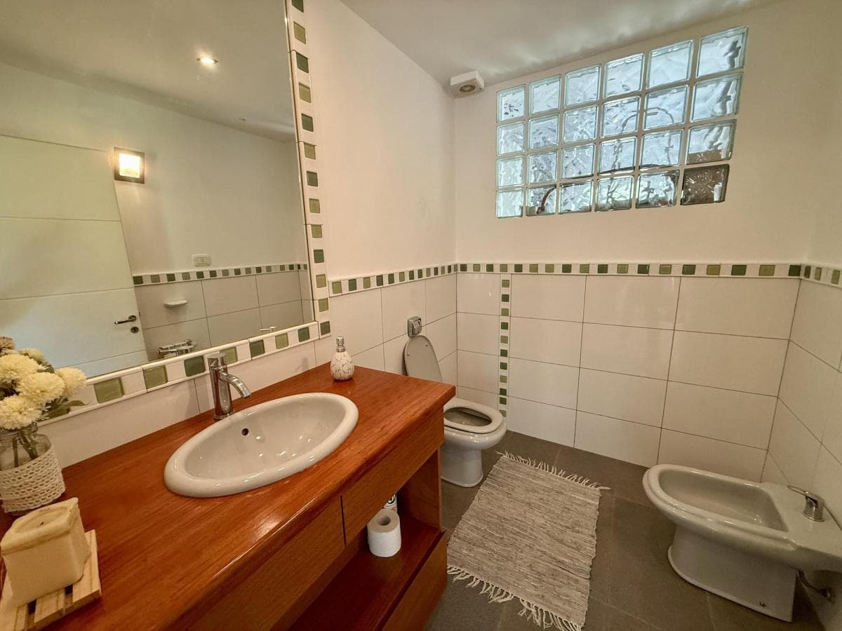 4-Bedroom House for Sale in Country La Rufina