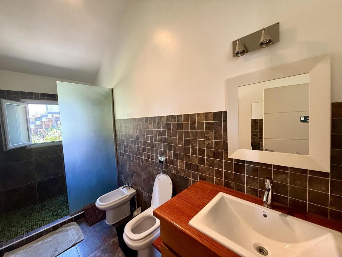 4-Bedroom House for Sale in Country La Rufina
