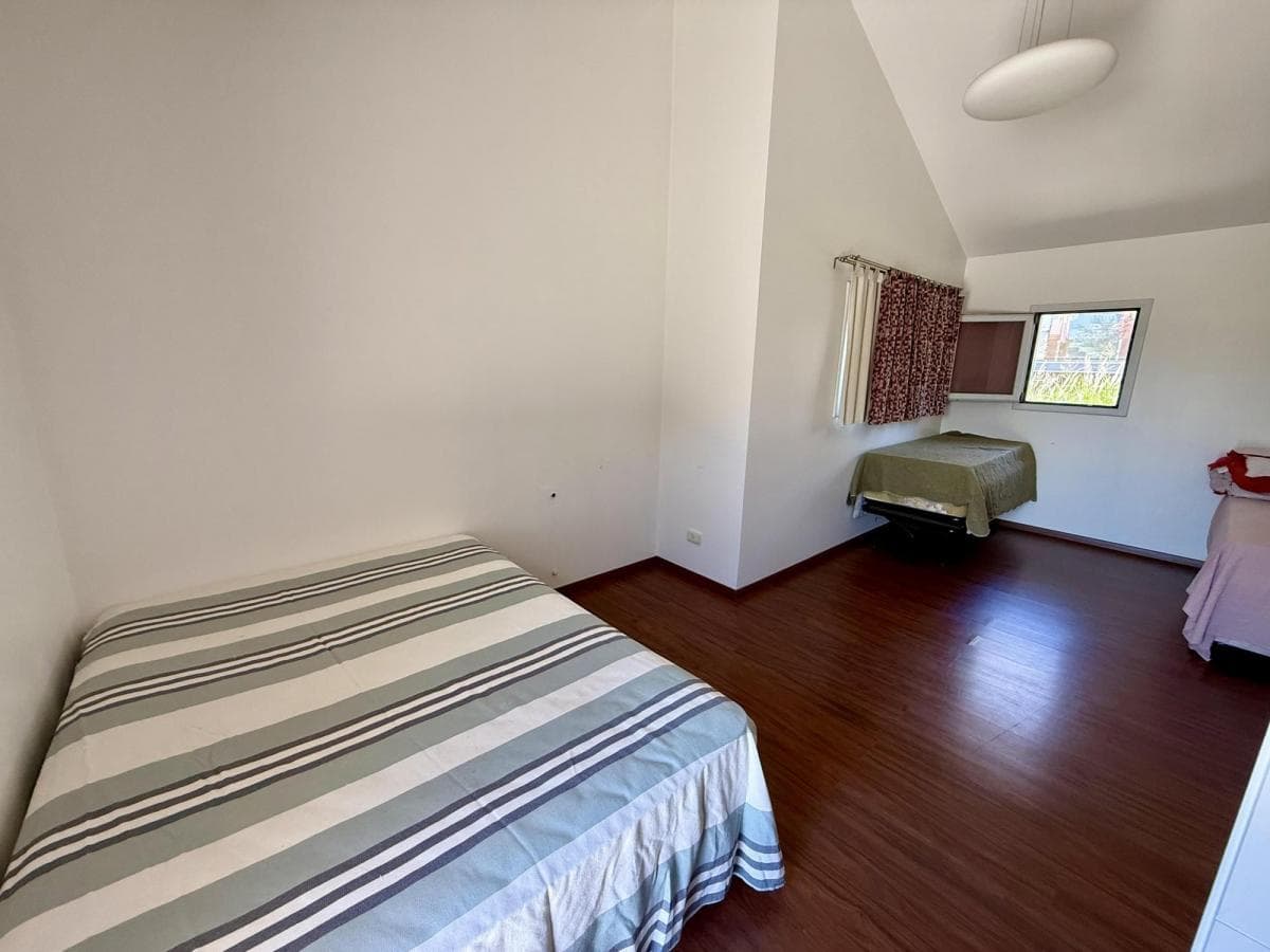 4-Bedroom House for Sale in Country La Rufina