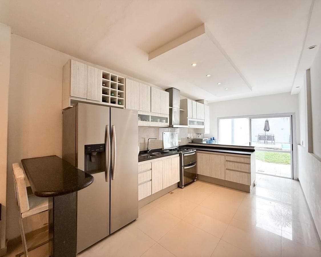 4-BEDROOM HOUSE FOR SALE WITH SWIMMING POOL IN ALTOS DE VILLA CABRERA