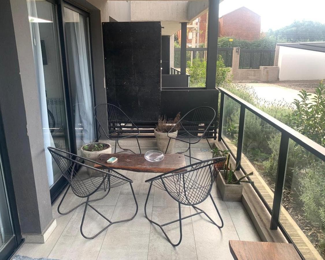 2-BEDROOM APARTMENT FOR SALE IN RIVERA NORTE: SECURITY, AMENITIES