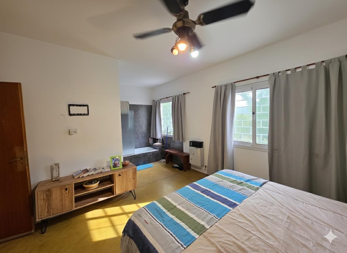 HOUSE FOR SALE IN LOMAS DEL REY