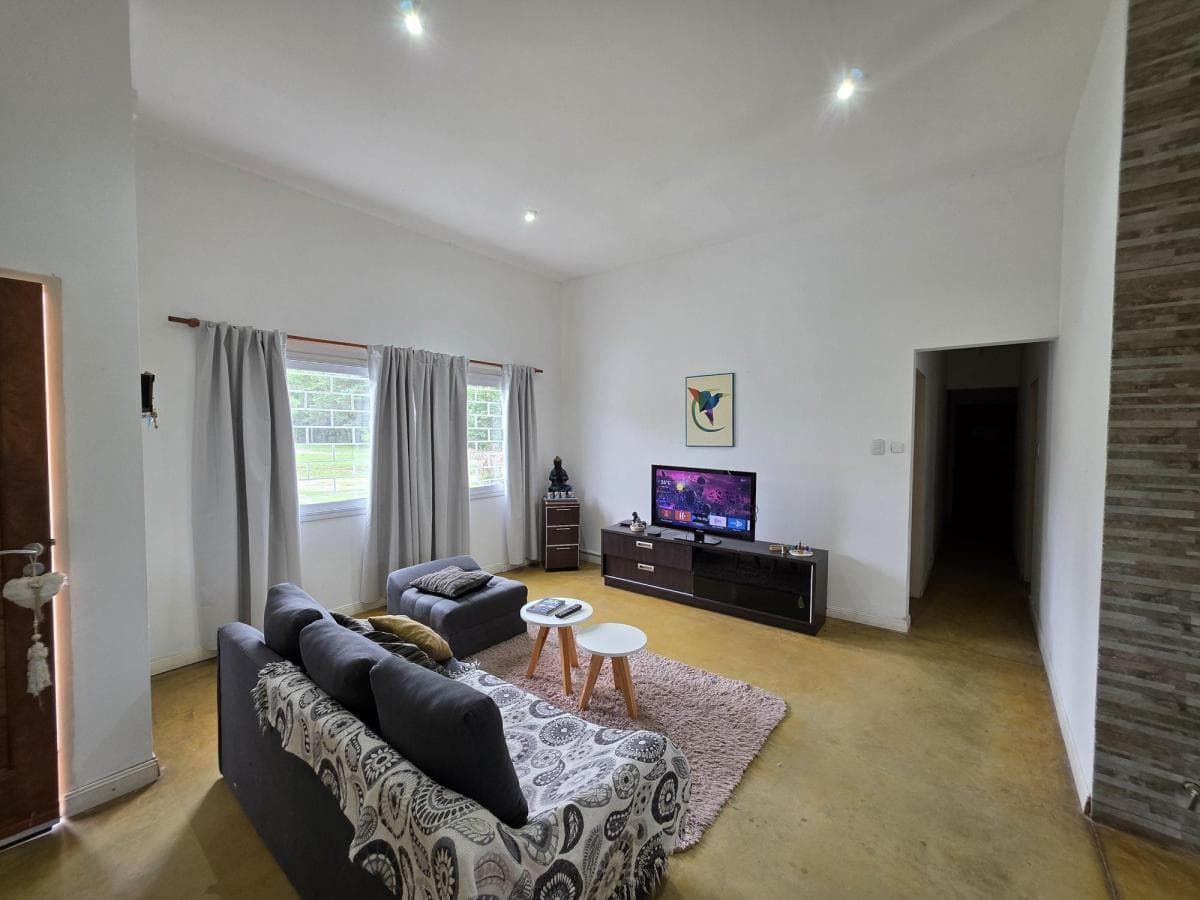 HOUSE FOR SALE IN LOMAS DEL REY
