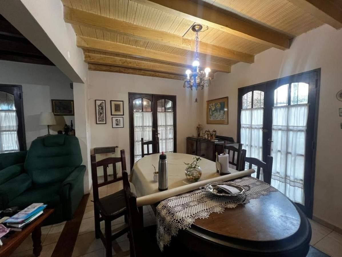 HOUSE FOR SALE: 3 BEDROOMS IN COLINAS DEL CERRO