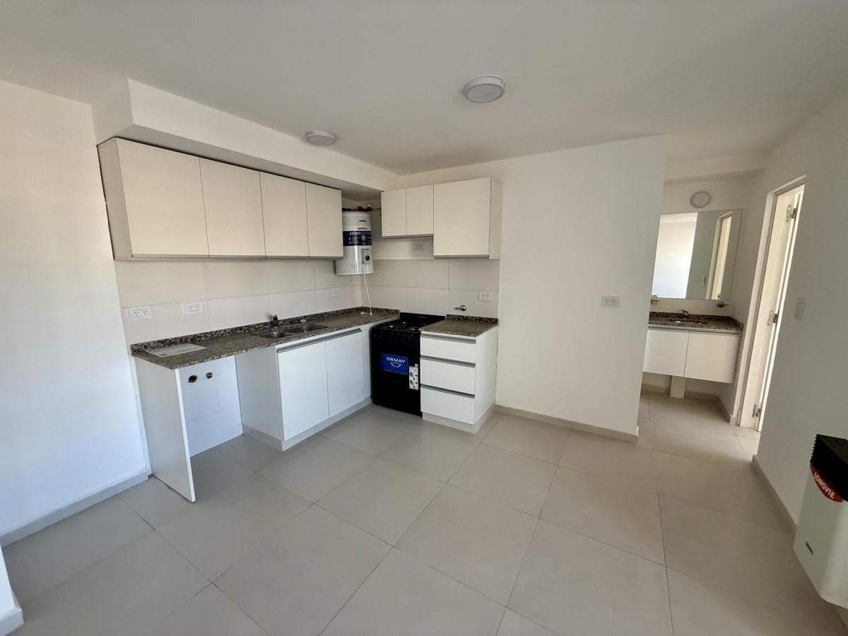 FOR SALE: BRAND-NEW ONE-BEDROOM APARTMENT WITH BALCONY IN ALTA, CBA