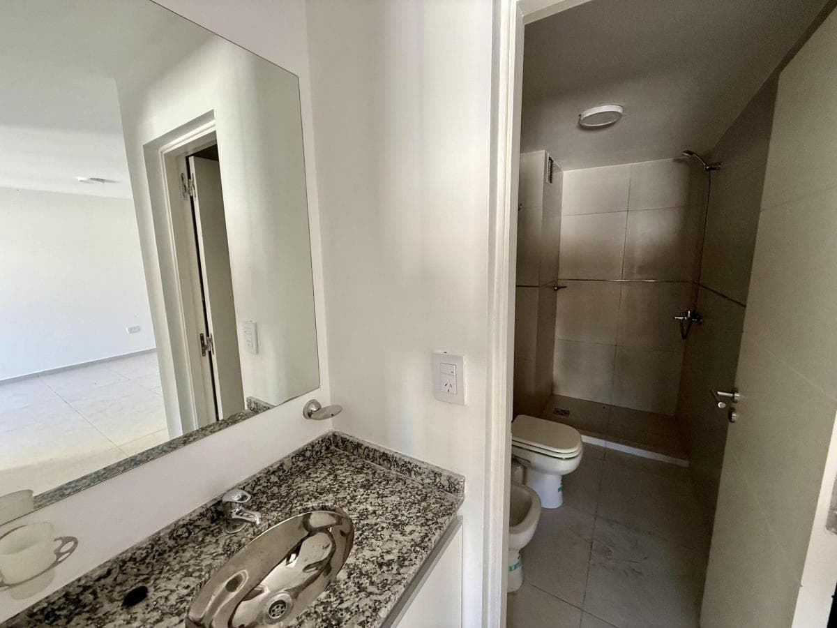 FOR SALE: BRAND-NEW ONE-BEDROOM APARTMENT WITH BALCONY IN ALTA, CBA