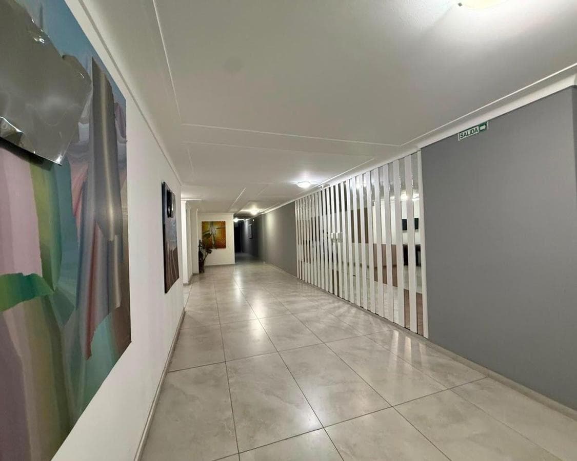 FOR SALE: GREAT DEAL, EXCELLENT LOCATION, RENOVATED AND FURNISHED - PLAZA COLON -