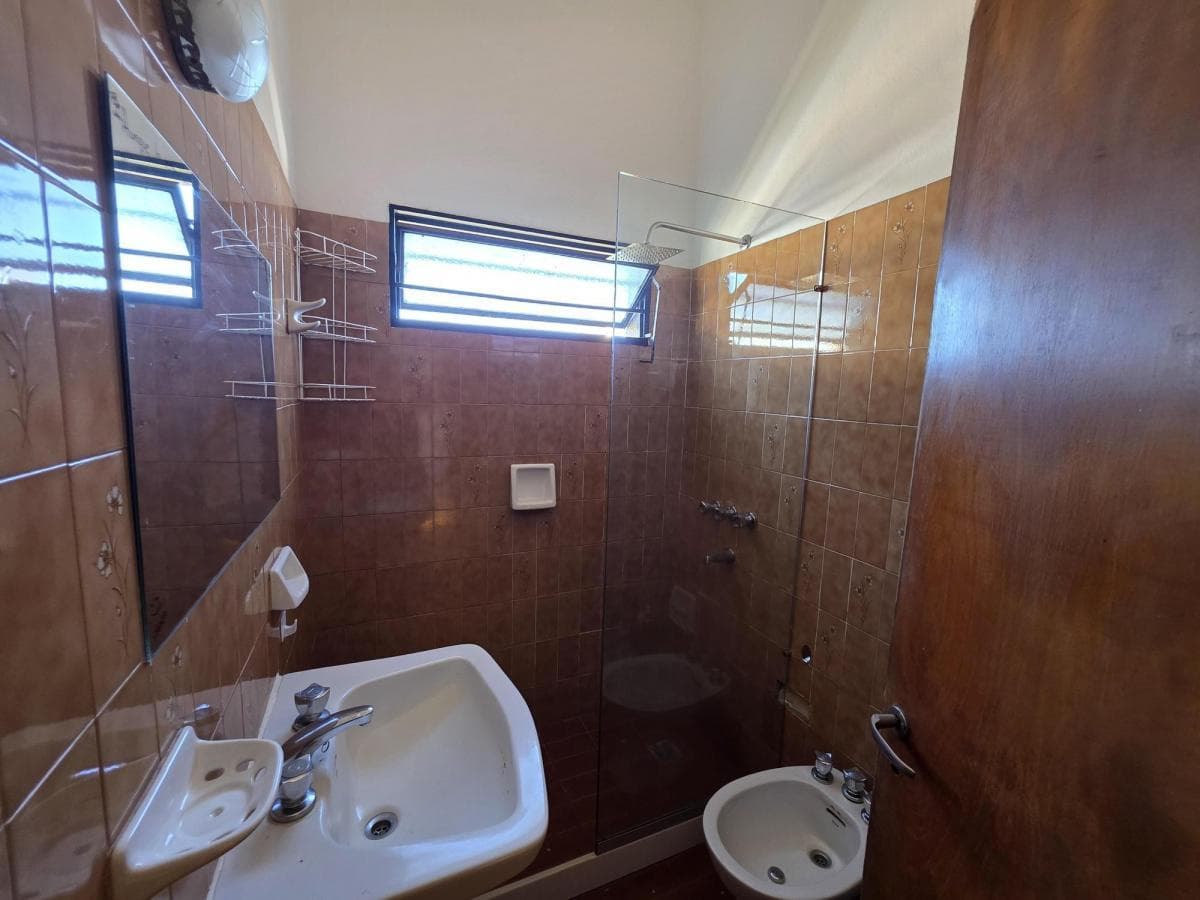 HOUSES AND APARTMENTS FOR SALE IN SANTA RITA