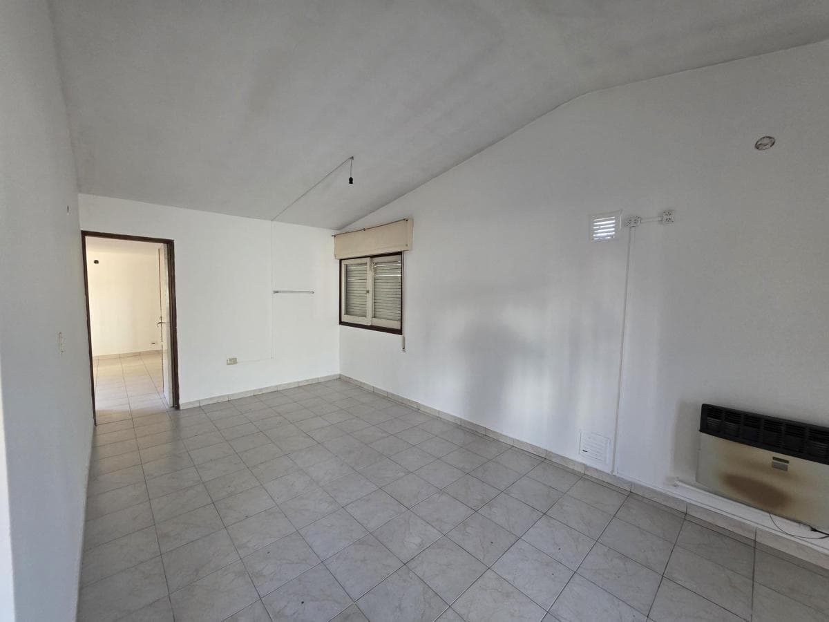 HOUSES AND APARTMENTS FOR SALE IN SANTA RITA
